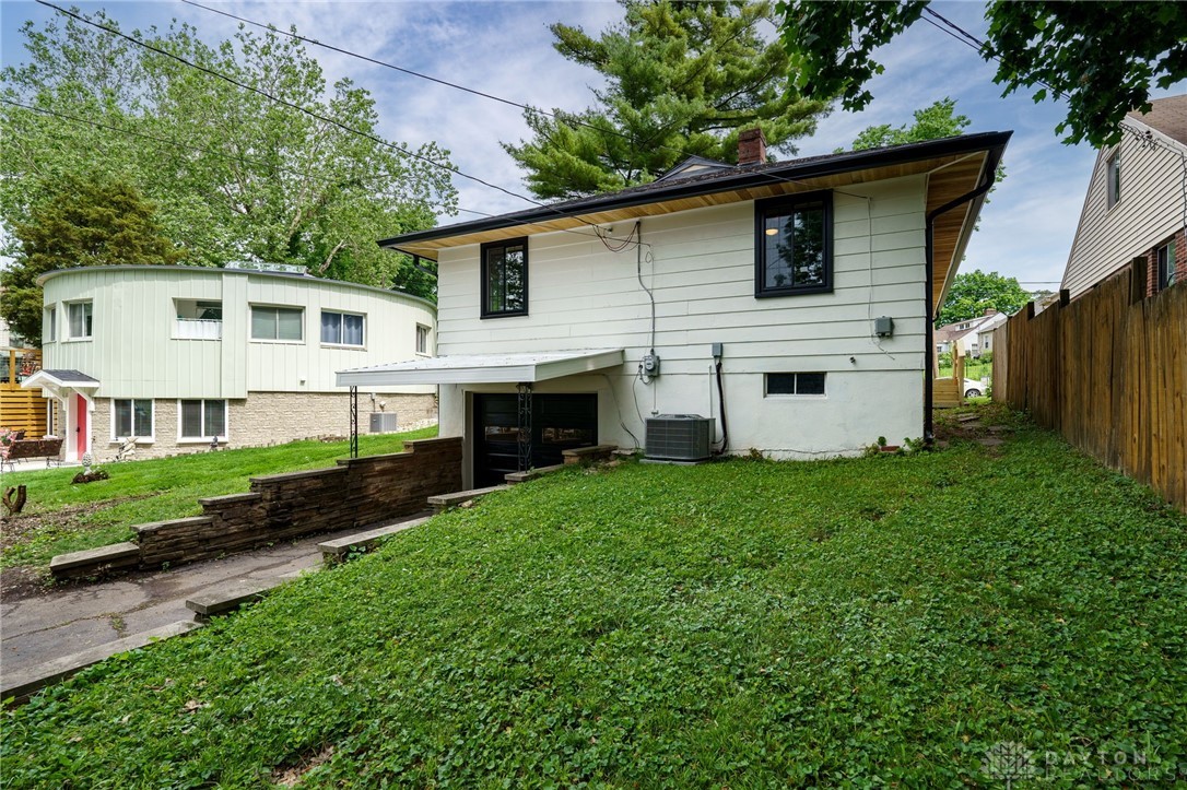 1432 Cardington Road Dayton, OH 45409 - Photo 36 of 39 Gallery Image 36