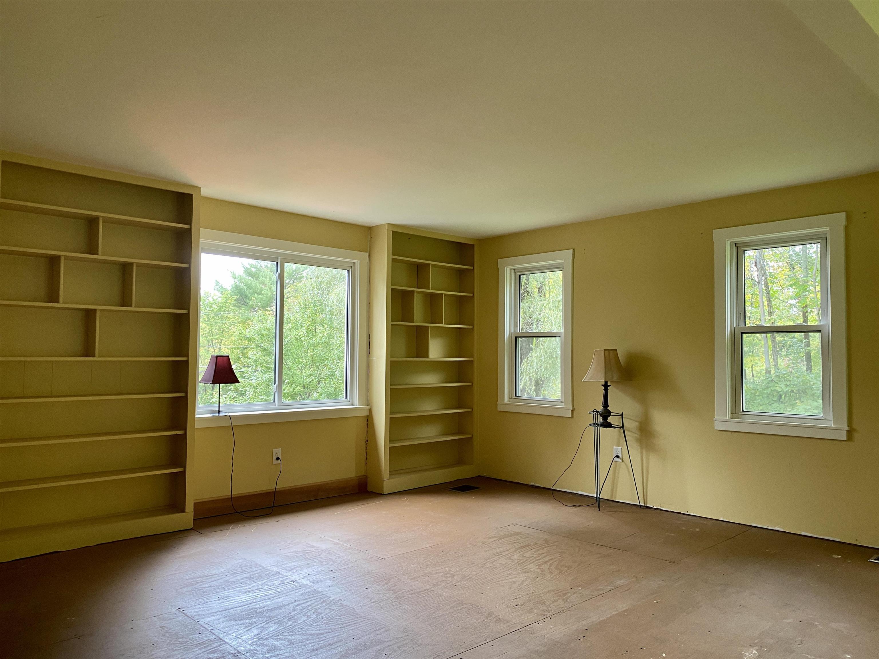 415 Meriden Road Lebanon, NH 03766 - Photo 8 of 30