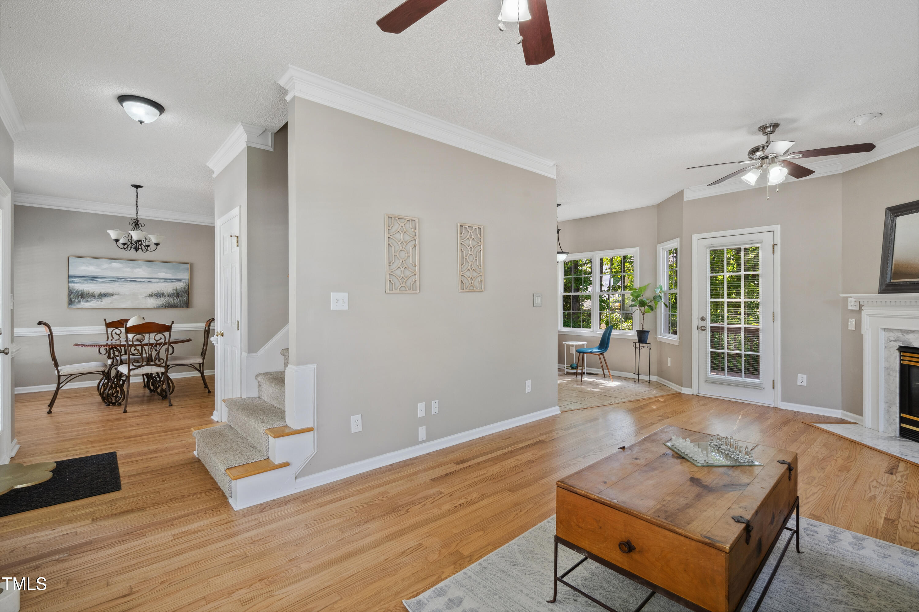 7019 Bellard Court Raleigh, NC 27617 - Photo 23 of 31 Main Living Space