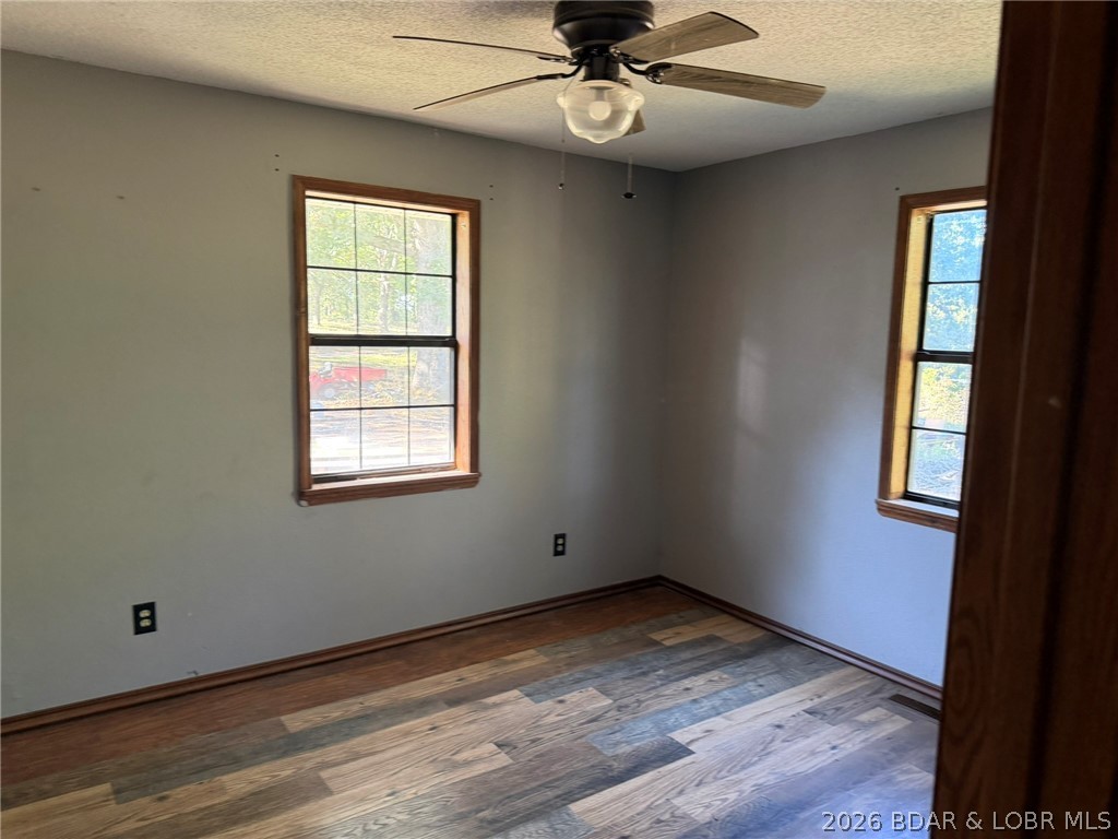 5851 Chapel Bluff Road Macks Creek, MO 65786 - Photo 12 of 19 Gallery Image 12