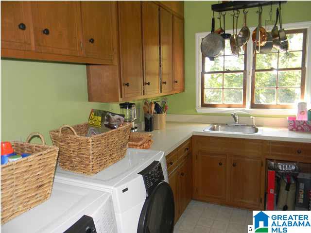215 Snake Hill Road Trussville, AL 35173 - Photo 15 of 32