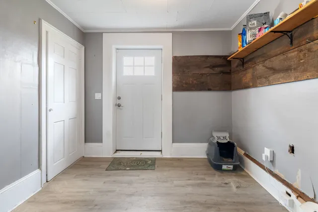 $329,990 | 237 2nd New Hampshire Turnpike, Hillsborough, NH 03244