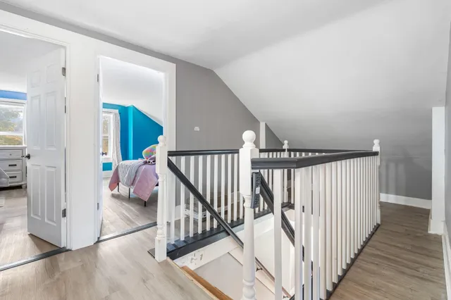 $329,990 | 237 2nd New Hampshire Turnpike, Hillsborough, NH 03244