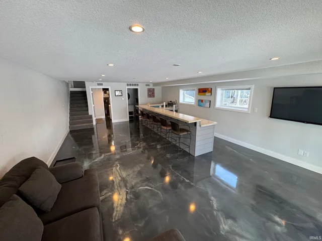 $825,000 | 2131 Boulevard Street, Rochester, IN 46975