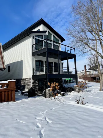 $825,000 | 2131 Boulevard Street, Rochester, IN 46975