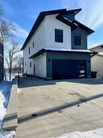 $825,000 | 2131 Boulevard Street, Rochester, IN 46975