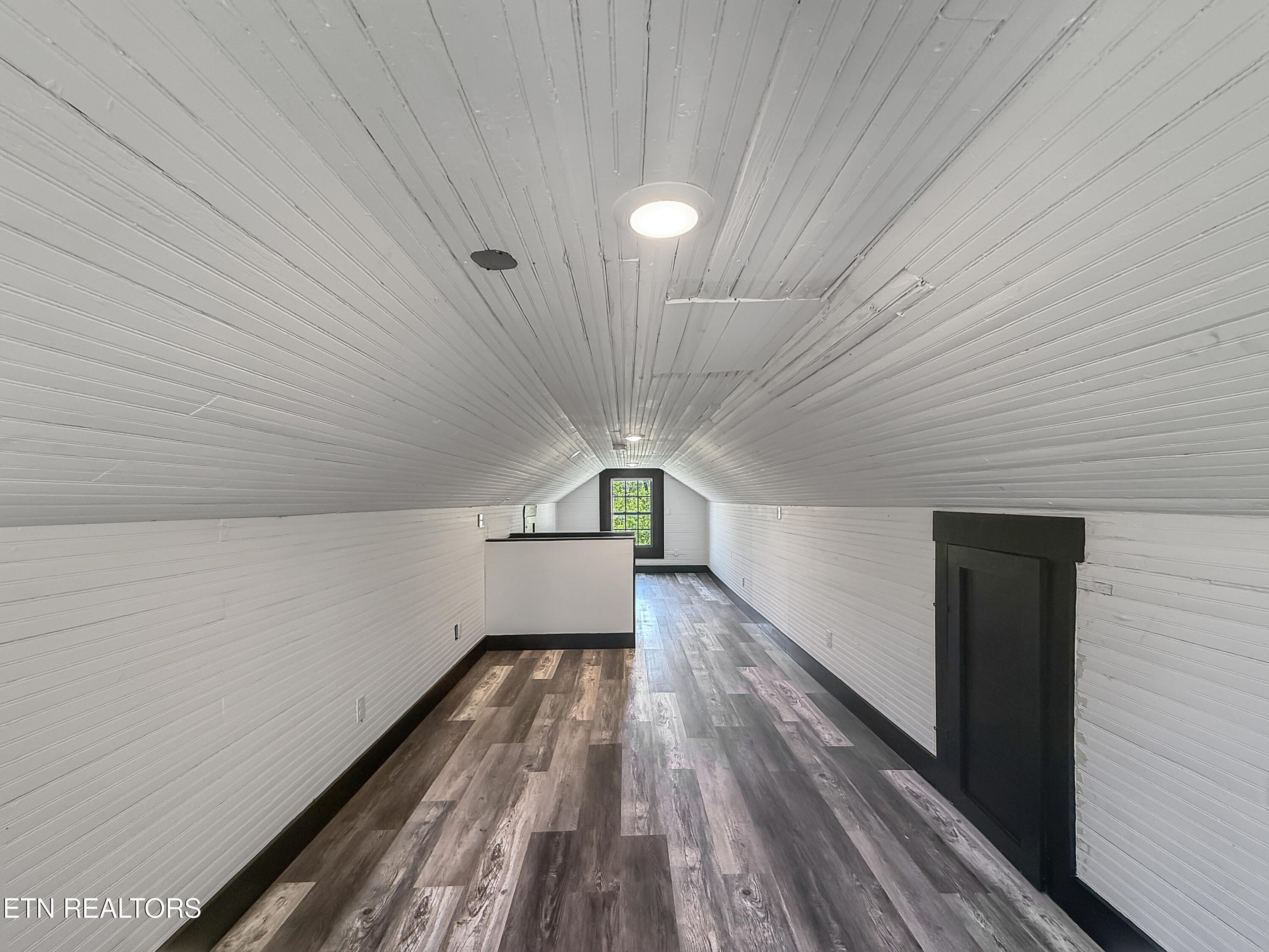 4511 Wildwood Road Maryville, TN 37804 - Photo 12 of 13 IMG_0949