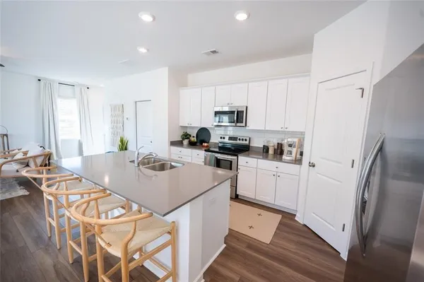 $2,385 | 6462 Waypoint Street, Unit DOVER, Flowery Branch, GA 30542