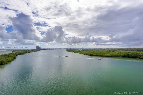 $329,000 | 300 Bayview Drive, Unit 1102, Sunny Isles Beach, FL 33160