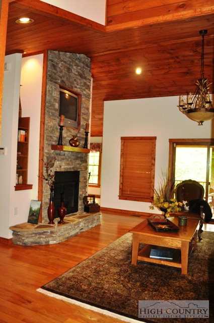 2126 Blackberry Road Boone, NC 28607 - Photo 7 of 41 Gallery Image 7