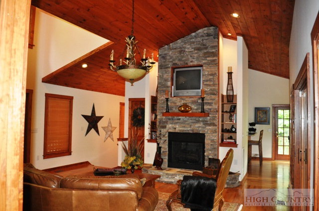 2126 Blackberry Road Boone, NC 28607 - Photo 10 of 41 Gallery Image 10