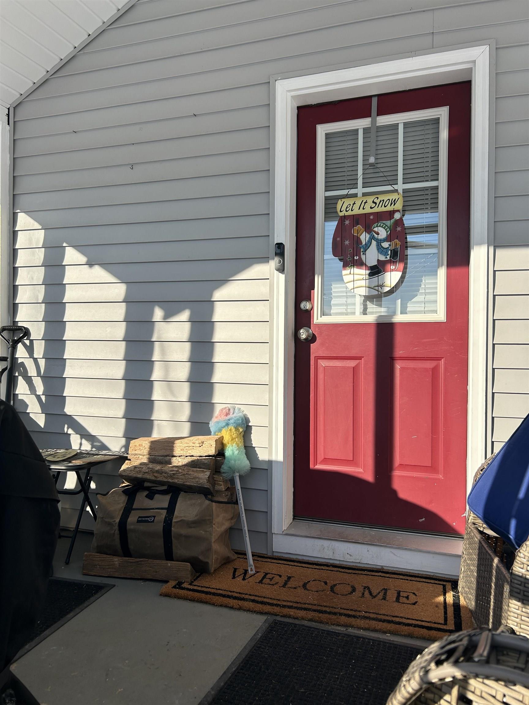 390 Jones Island Road Cedarville, NJ 08311 - Photo 7 of 41 a view of a room with furniture and window