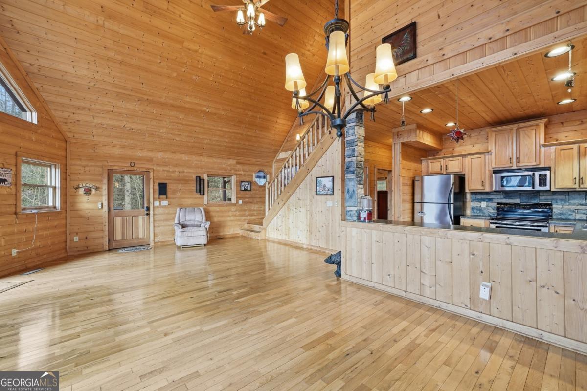 97 Fox Mountain Crossing Blue Ridge, GA 30513 - Photo 29 of 58