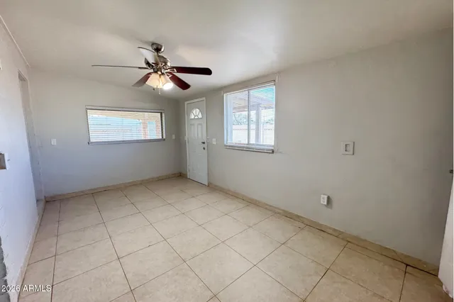 $2,399 | 1732 South McKemy Street, Tempe, AZ 85281