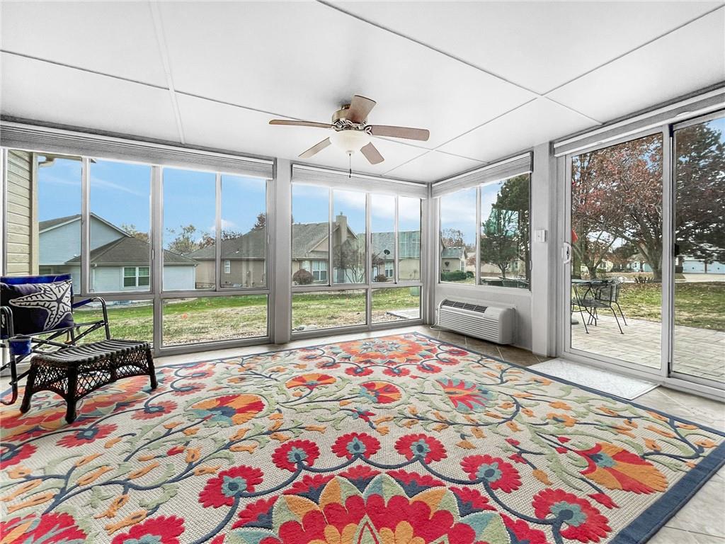 1009 Southwest 7 Street Lee's Summit, MO 64081 - Photo 3 of 22