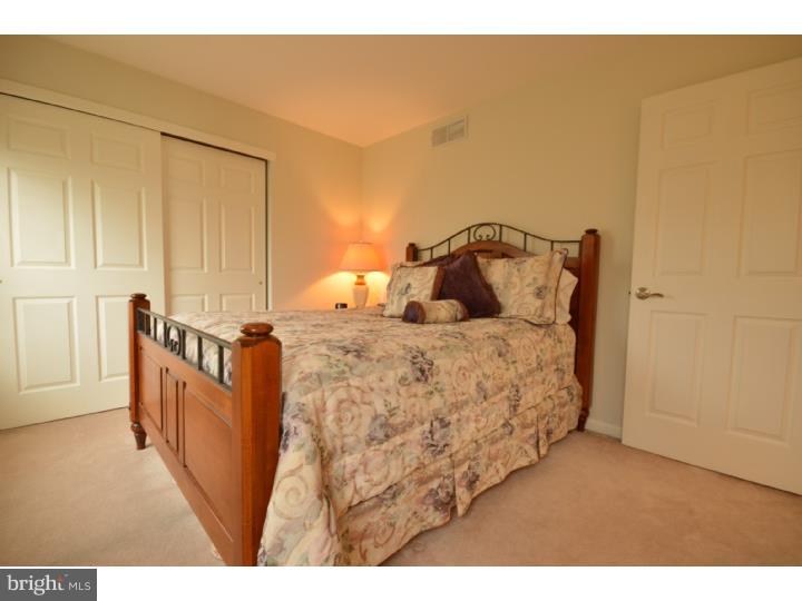 90 Threadleaf Terrace Burlington, NJ 08016 - Photo 22 of 25 Bedroom 3