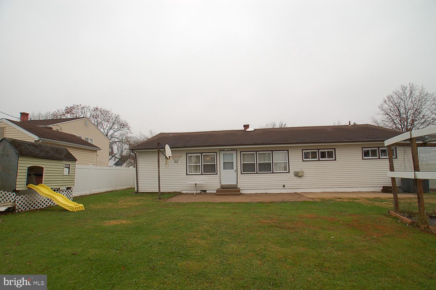 31 Benning Road Claymont, DE 19703 - Photo 5 of 30 Gallery Image 5