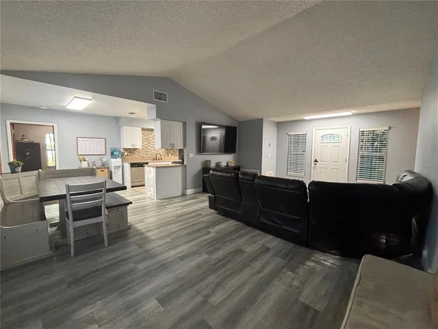 $375,000 | 3334 Fox Ridge Drive, Winter Haven, FL 33884