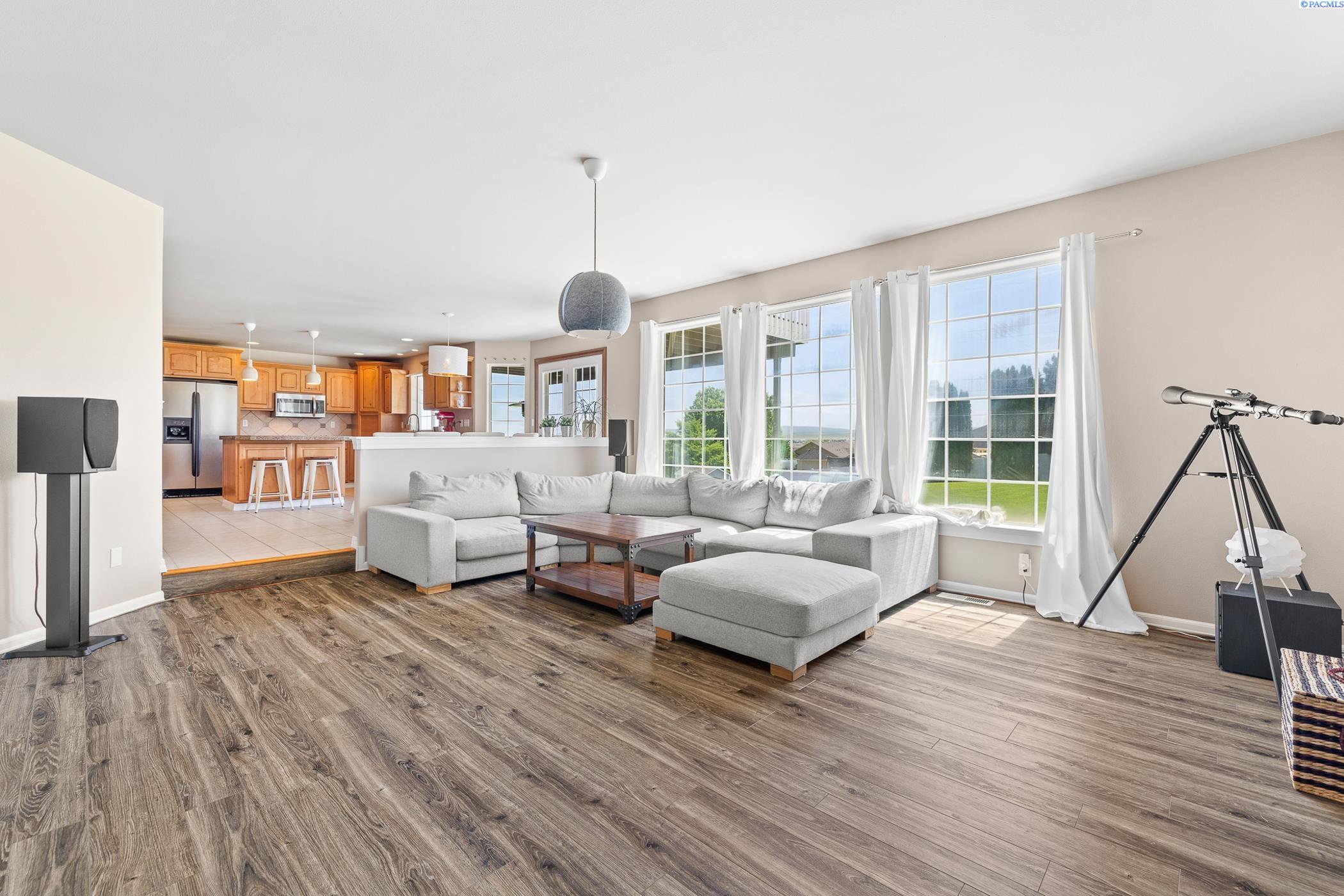 2726 Katie Road Kennewick, WA 99338 - Photo 16 of 49 Gallery Image 16