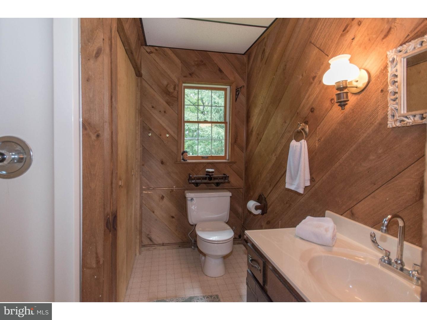 2221 Ranch Road Slatington, PA 18080 - Photo 24 of 25 Gallery Image 24