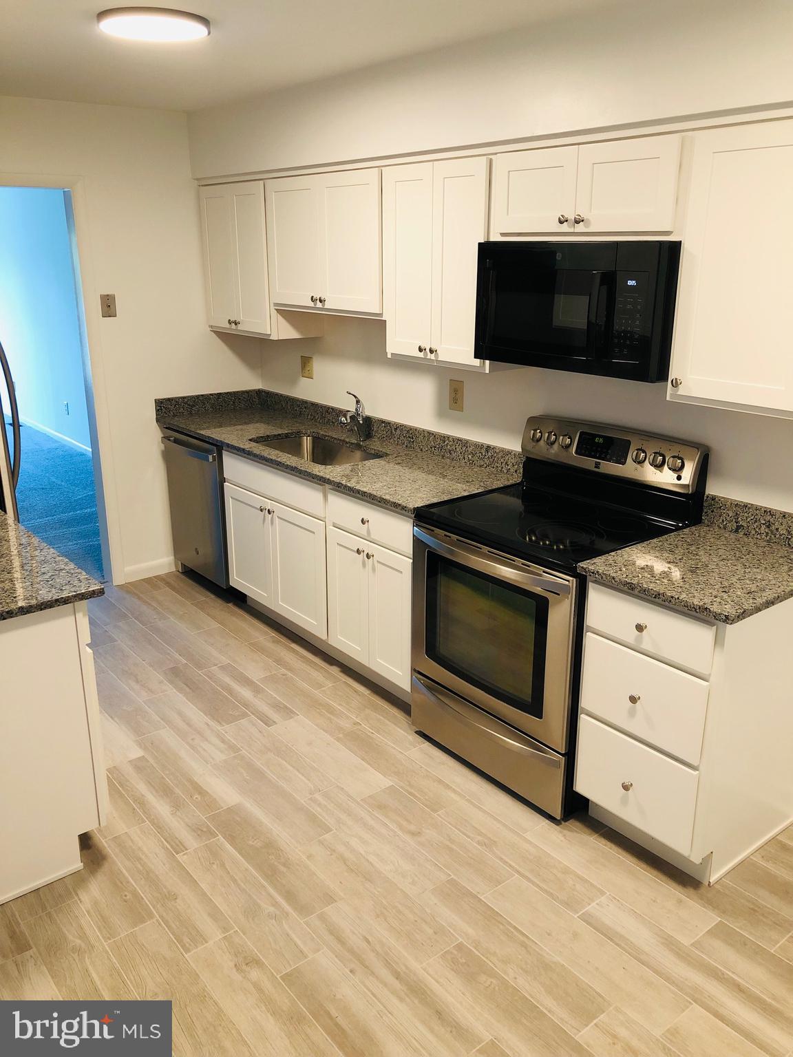 7 Foxtail Court Newark, DE 19711 - Photo 3 of 9