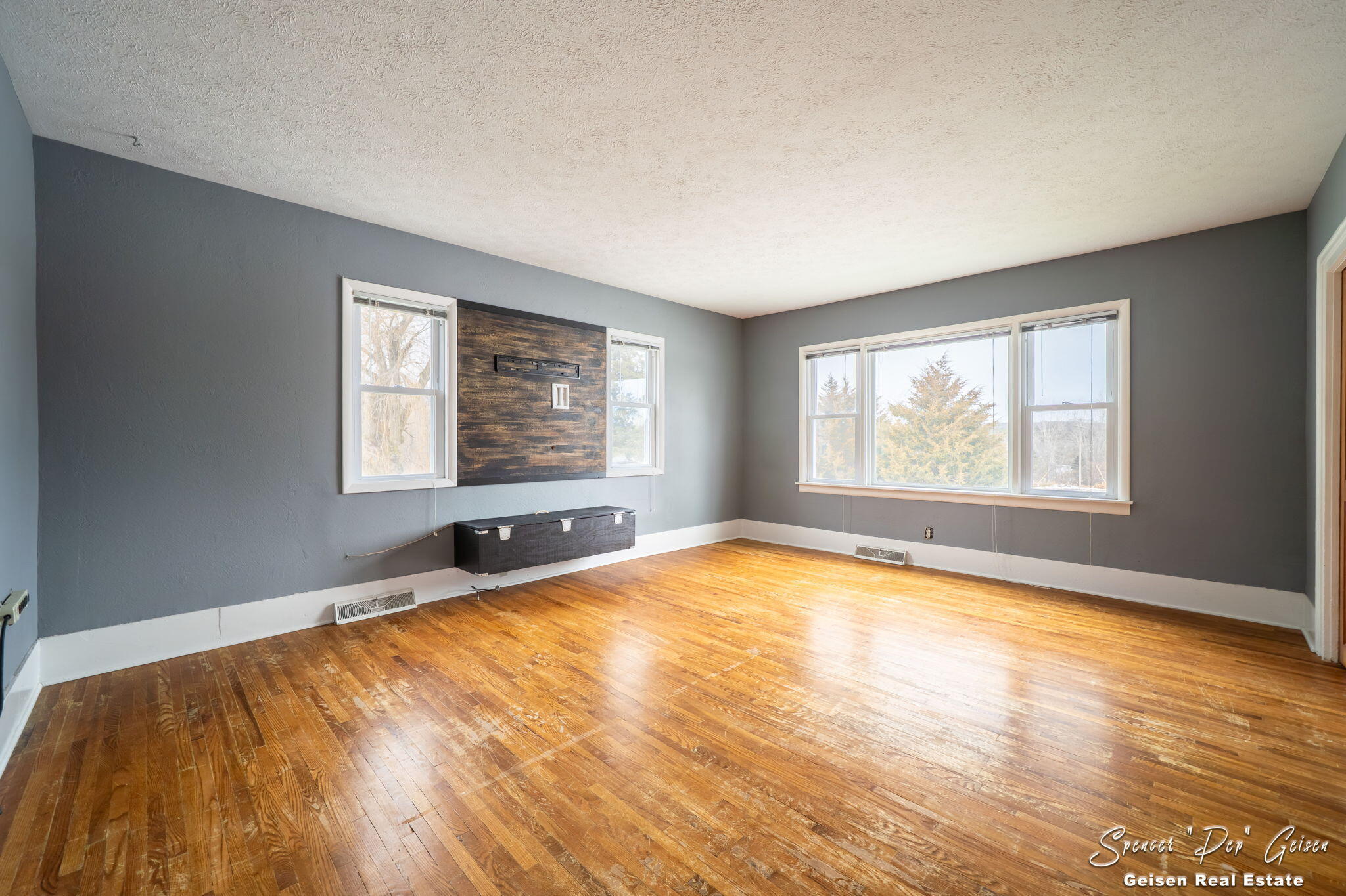 6062 Ashley Avenue Northeast Belding, MI 48809 - Photo 16 of 62 12-web-or-mls-6062 Ashley Ave NE-Belding