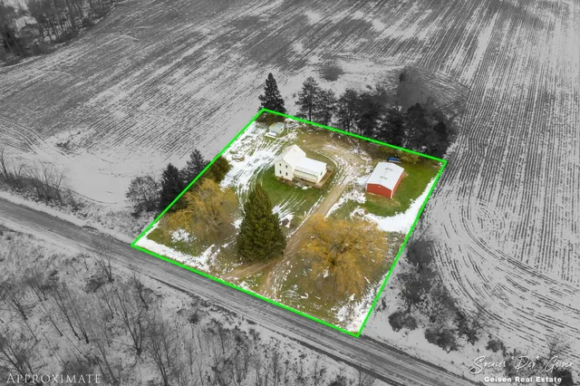 $225,000 | 6062 Ashley Avenue Northeast, Belding, MI 48809