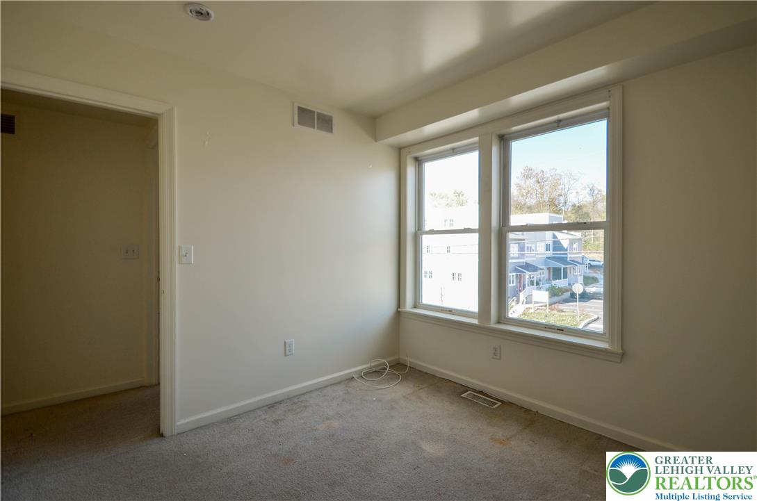 70 Chesapeake Street Lancaster, PA 17602 - Photo 14 of 35 an empty room with a window