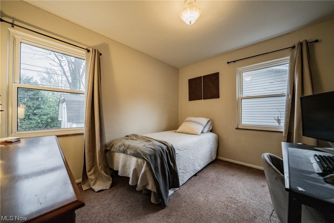 27814 Rexford Road Bay Village, OH 44140 - Photo 5 of 11 View of carpeted bedroom