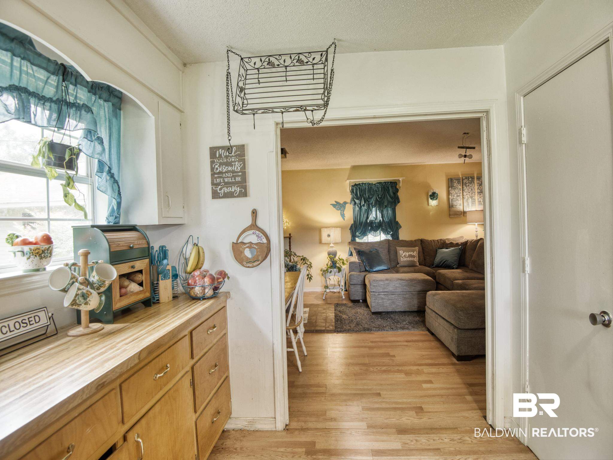 13107 6th Street Lillian, AL 36549 - Photo 7 of 30