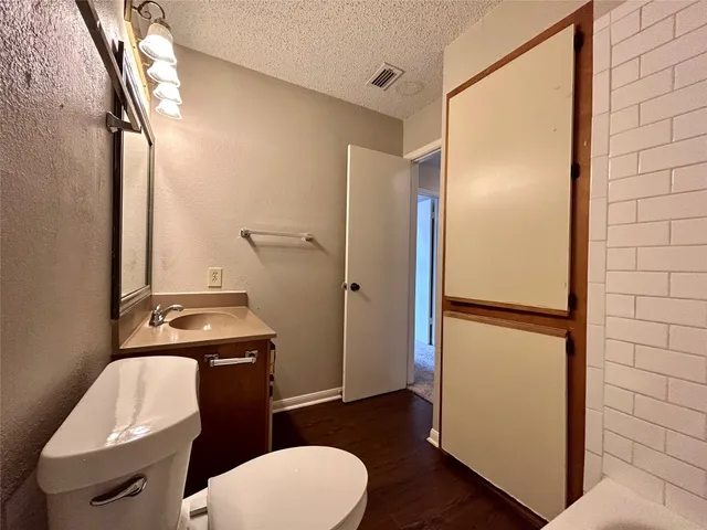 $1,395 | 8900 Schick Road, Unit A, Austin, TX 78729