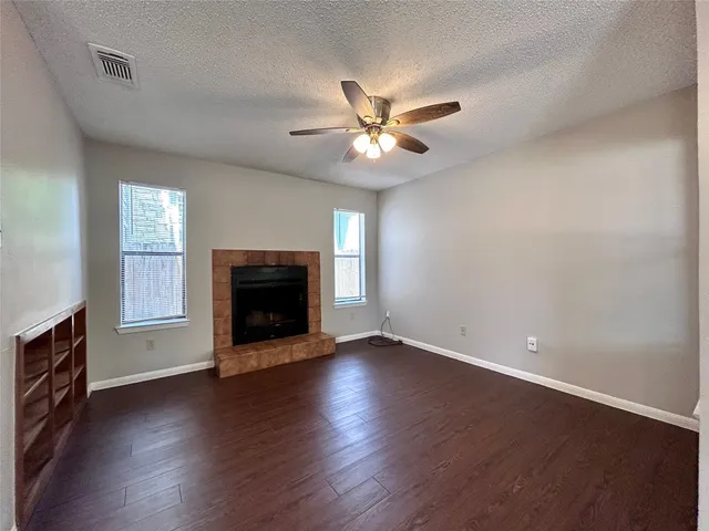 $1,395 | 8900 Schick Road, Unit A, Austin, TX 78729