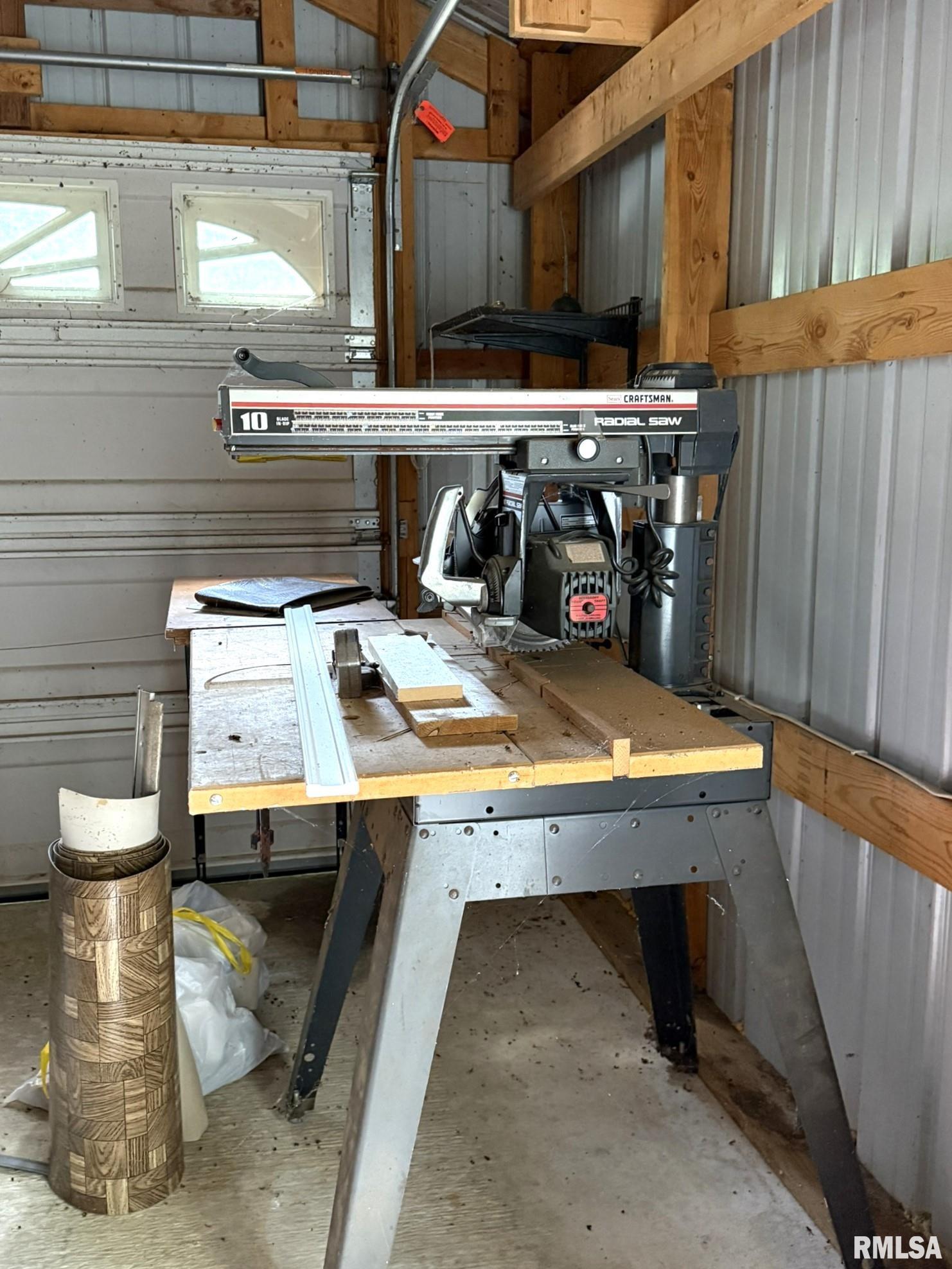 1674 Round House Lane Victoria, IL 61485 - Photo 21 of 50