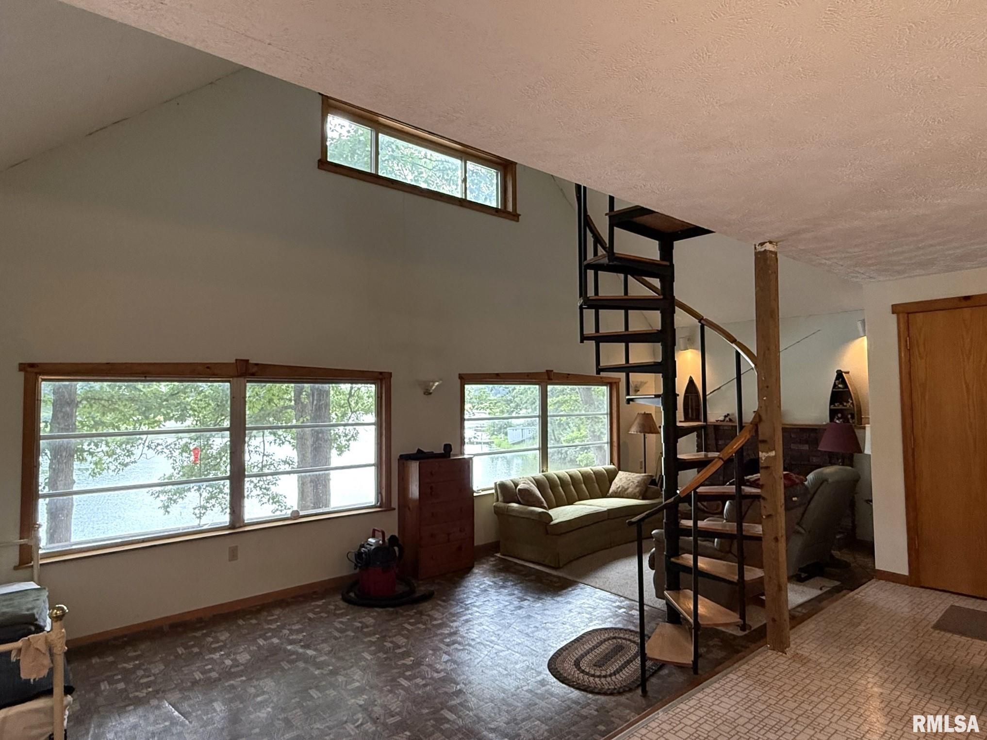 1674 Round House Lane Victoria, IL 61485 - Photo 37 of 50