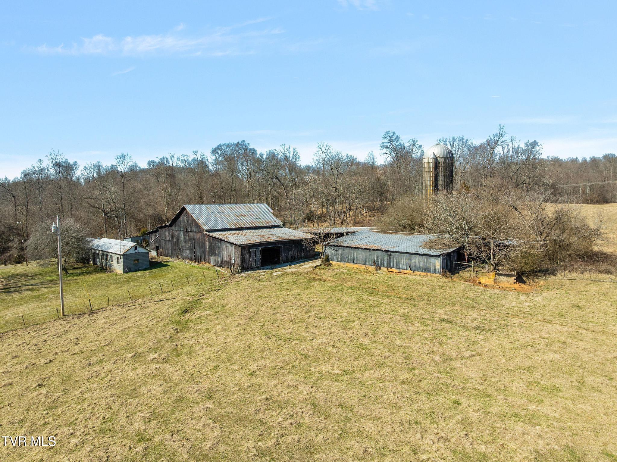 Lot 6 Tbd Tennessee 93 Fall Branch Fall Branch, TN 37656 - Photo 2 of 13 Barns on property