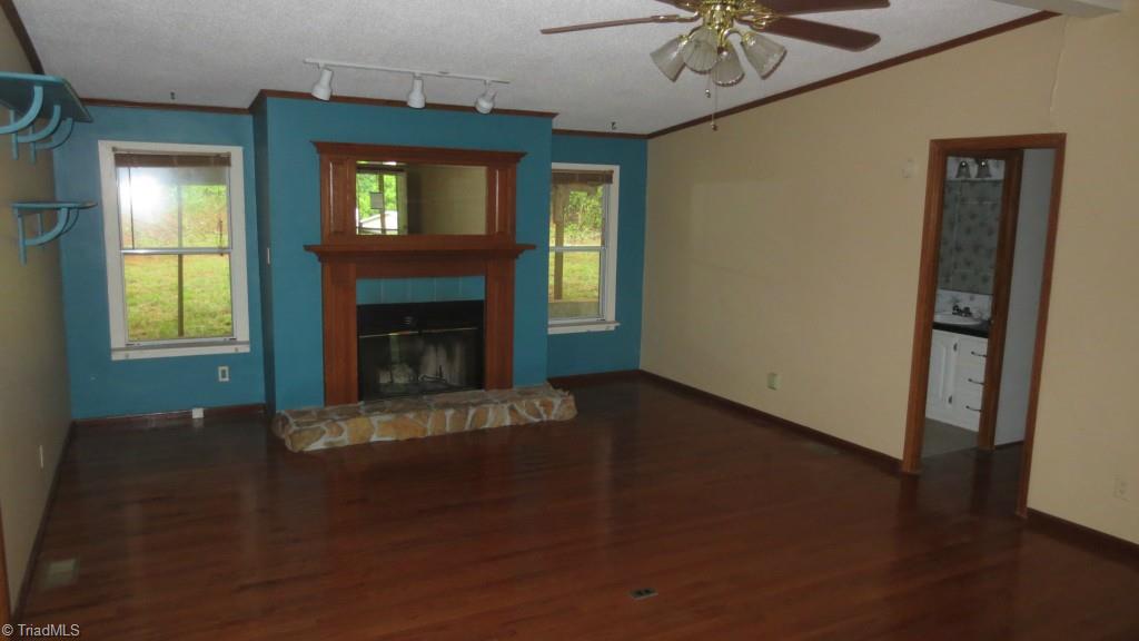 401 Holder Inman Road Randleman, NC 27317 - Photo 2 of 12 Gallery Image 2