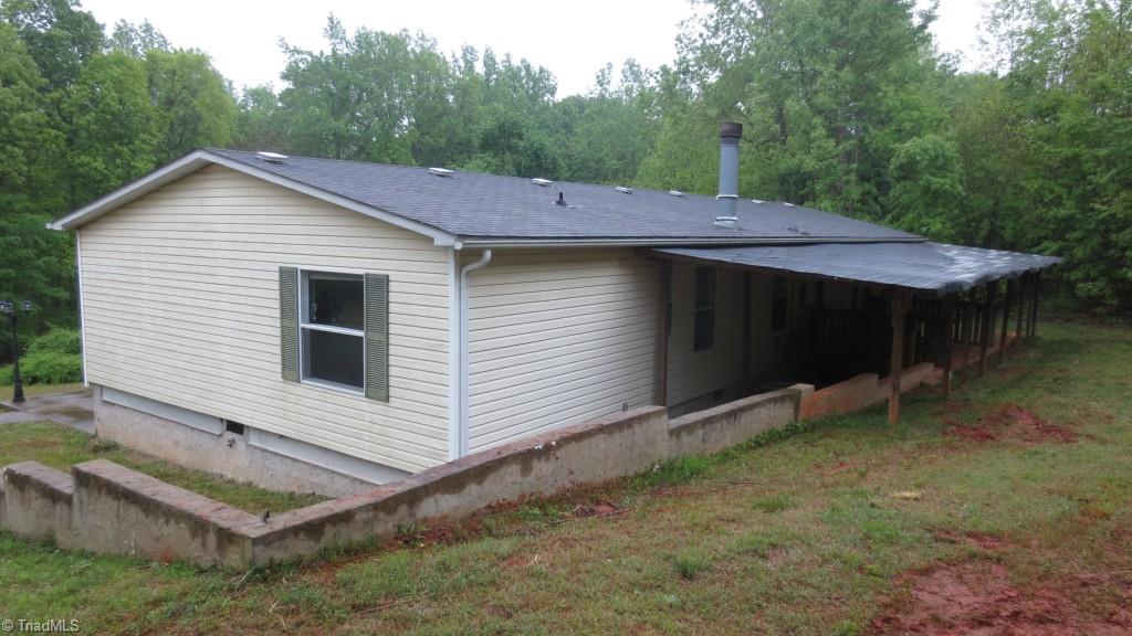 401 Holder Inman Road Randleman, NC 27317 - Photo 9 of 12 Gallery Image 9