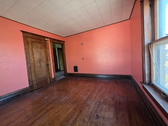 $160,000 | 1903 8th Street, Monroe, WI 53566