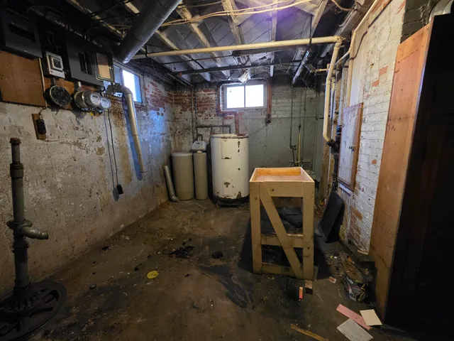 $160,000 | 1903 8th Street, Monroe, WI 53566