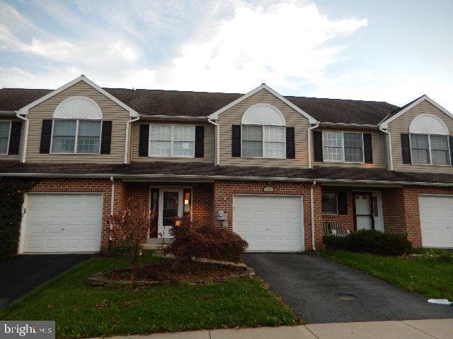 71 Spring Street Mountville, PA 17554 - Photo 2 of 13 Gallery Image 2