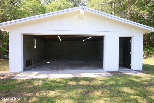 17927 Andrews Road Hilliard, FL 32046 - Photo 3 of 26 IMG_5321