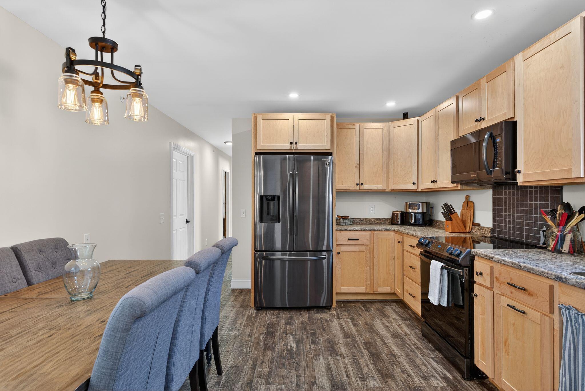 9 Dingley Spring Road Gorham, ME 04038 - Photo 8 of 39 Kitchen