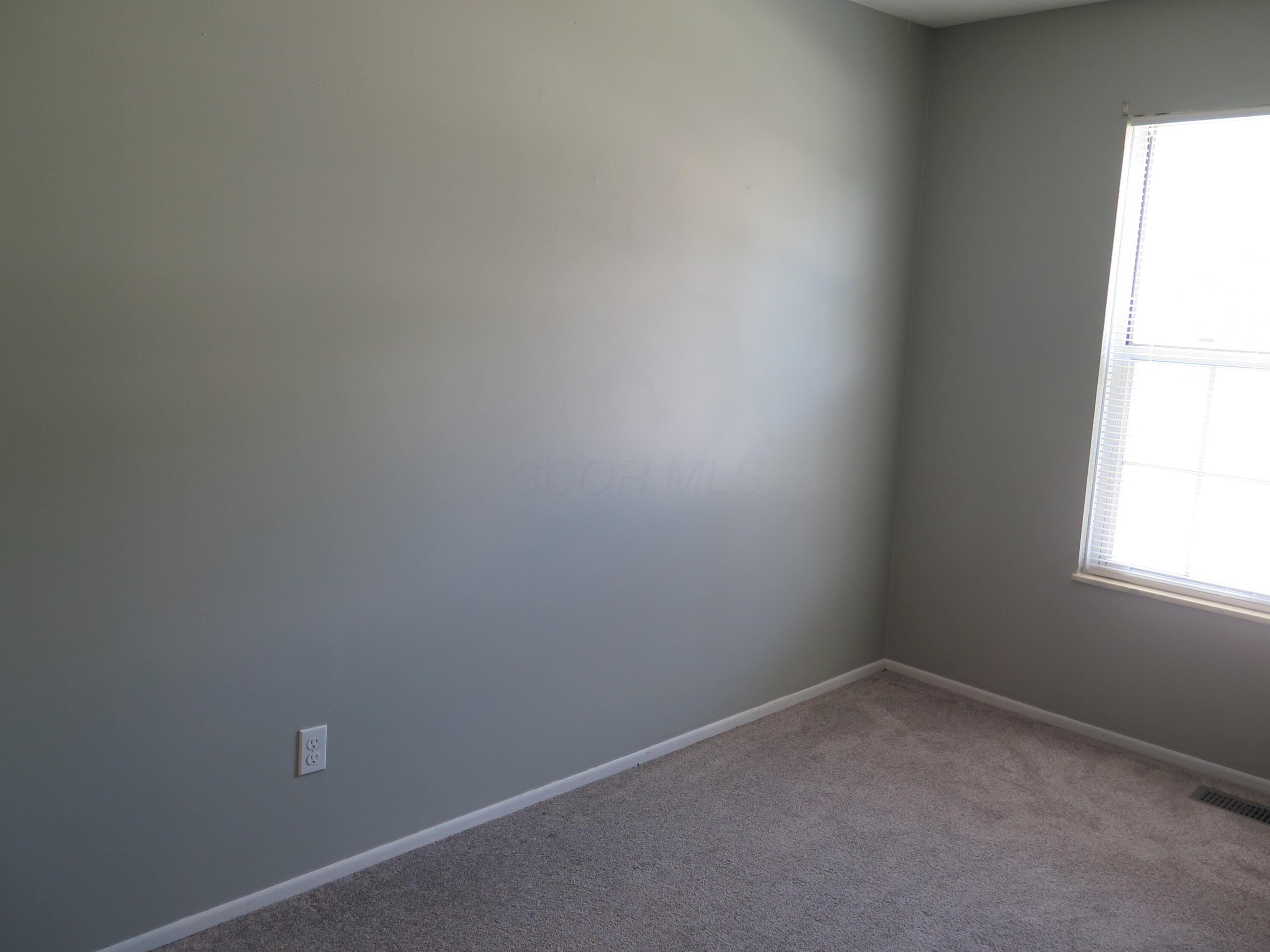 1921 Lost Valley Road Powell, OH 43065 - Photo 23 of 28 Bedroom 2 with newer carpet