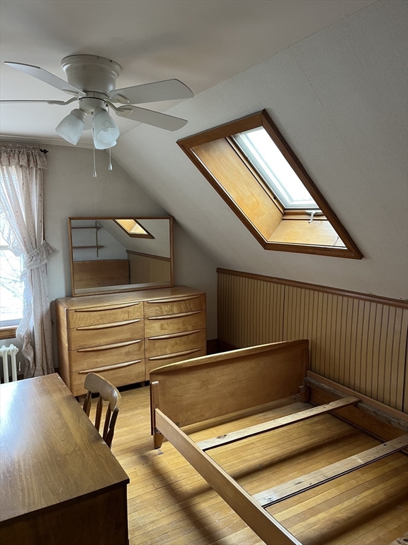 22 Commonwealth Avenue Worcester, MA 01604 - Photo 18 of 23 a view of entryway