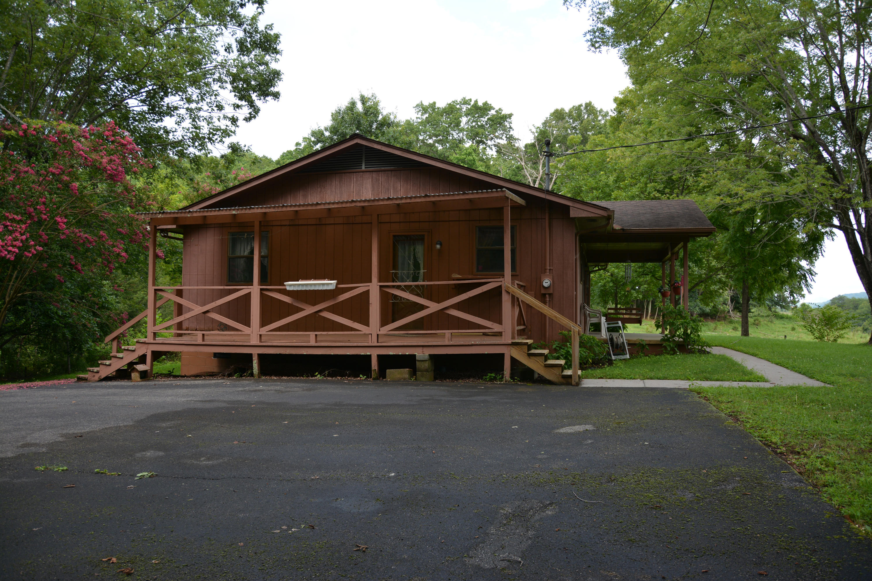1605 McCarter Hollow Road Sevierville, TN 37862 - Photo 9 of 20 DSC_1558