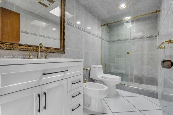 $950,000 | 7941 Southwest 18th Terrace, Miami, FL 33155