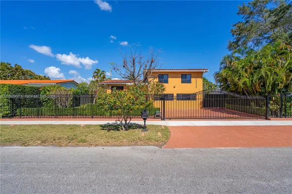 $950,000 | 7941 Southwest 18th Terrace, Miami, FL 33155