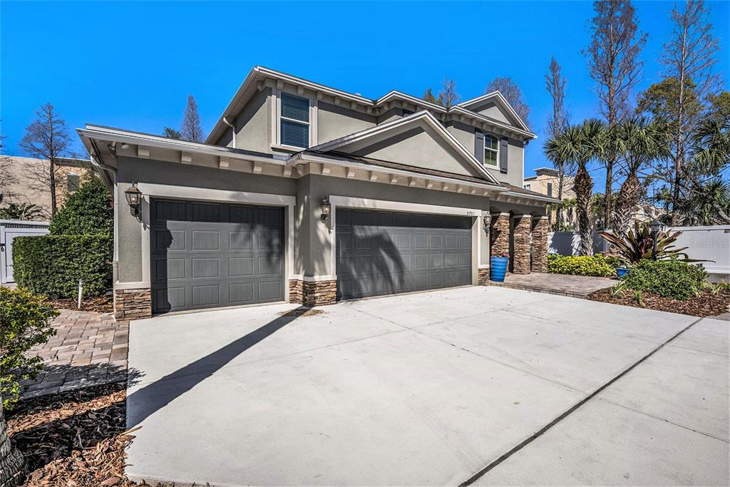 5701 South MacDill Ave  