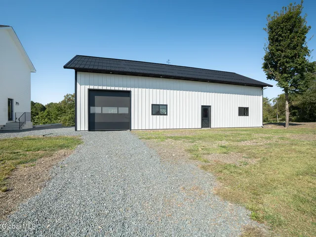 $2,589,000 | 282 Ridge Road, Stuyvesant, NY 12156