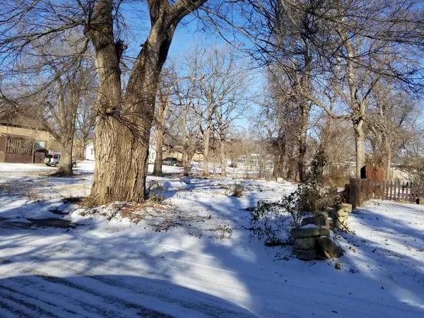 $5,000 | 300 East 5th Street, Eureka, KS 67045